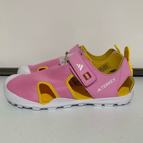 Adidas TERREX x LEGO® Captain Toey Sandals-Size 6 - Picture 3 of 13